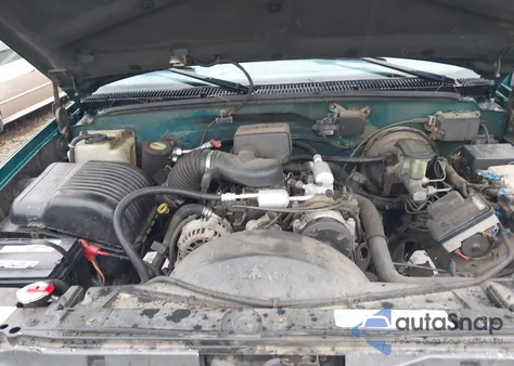 1997 Chevrolet K1500 Fleetside из США, поврежденный, VIN 1GCEK19R1VE262661